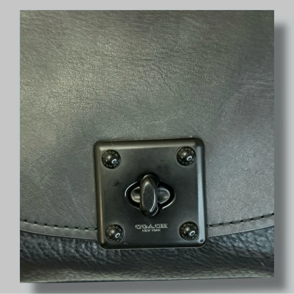 ❌❌SOLD❌❌Coach Suede & Leather Drifter Multiway Bag - Picture 10 of 10